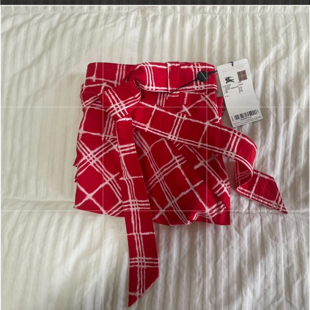 Burberry London mini women skirt new with tags